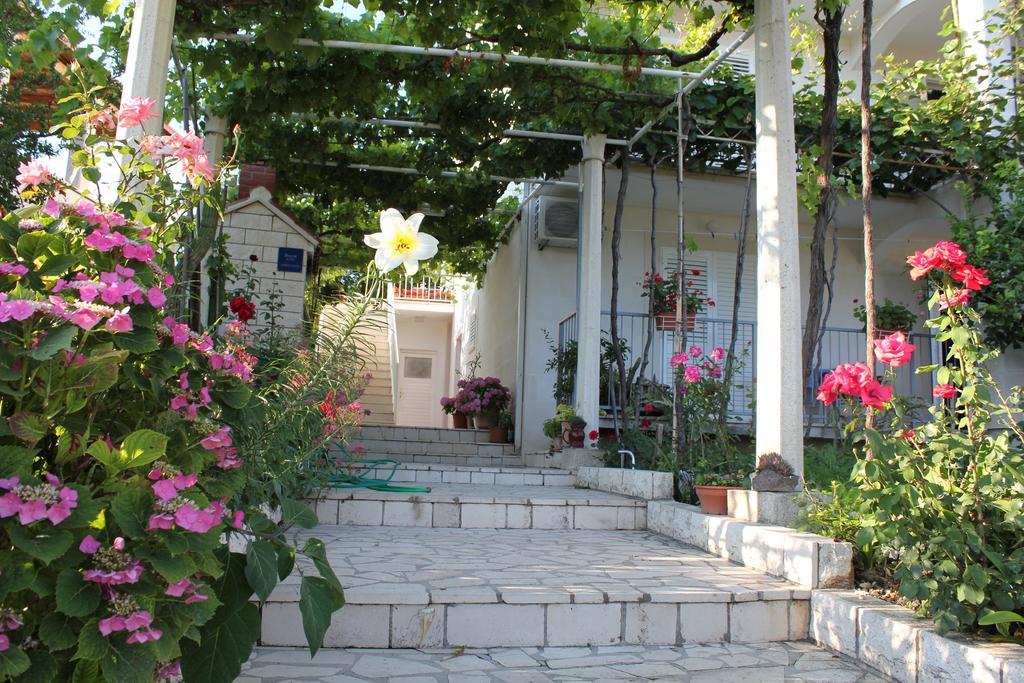 Villa Ive Mlini Exterior foto